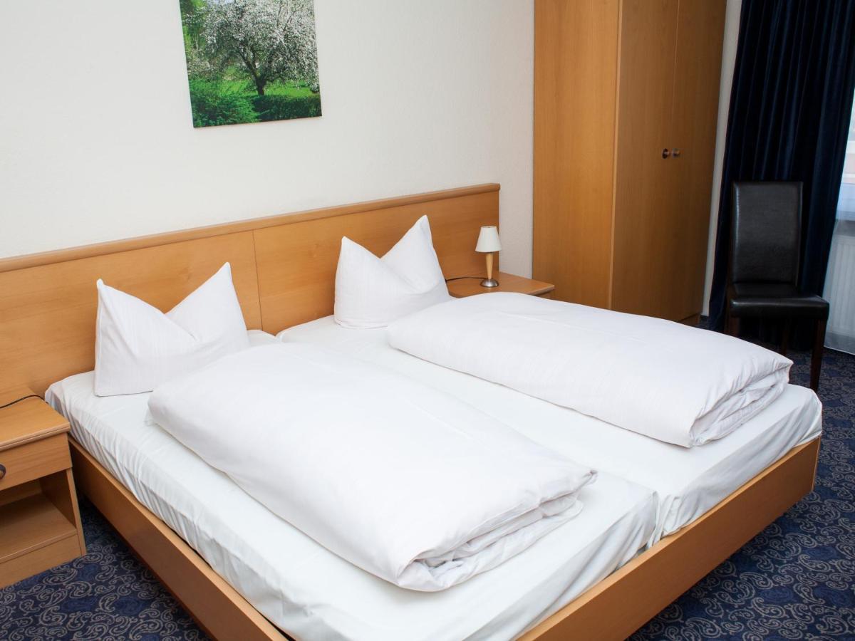 Gasthof Zur Behringersmuhle Hotel Goessweinstein Luaran gambar