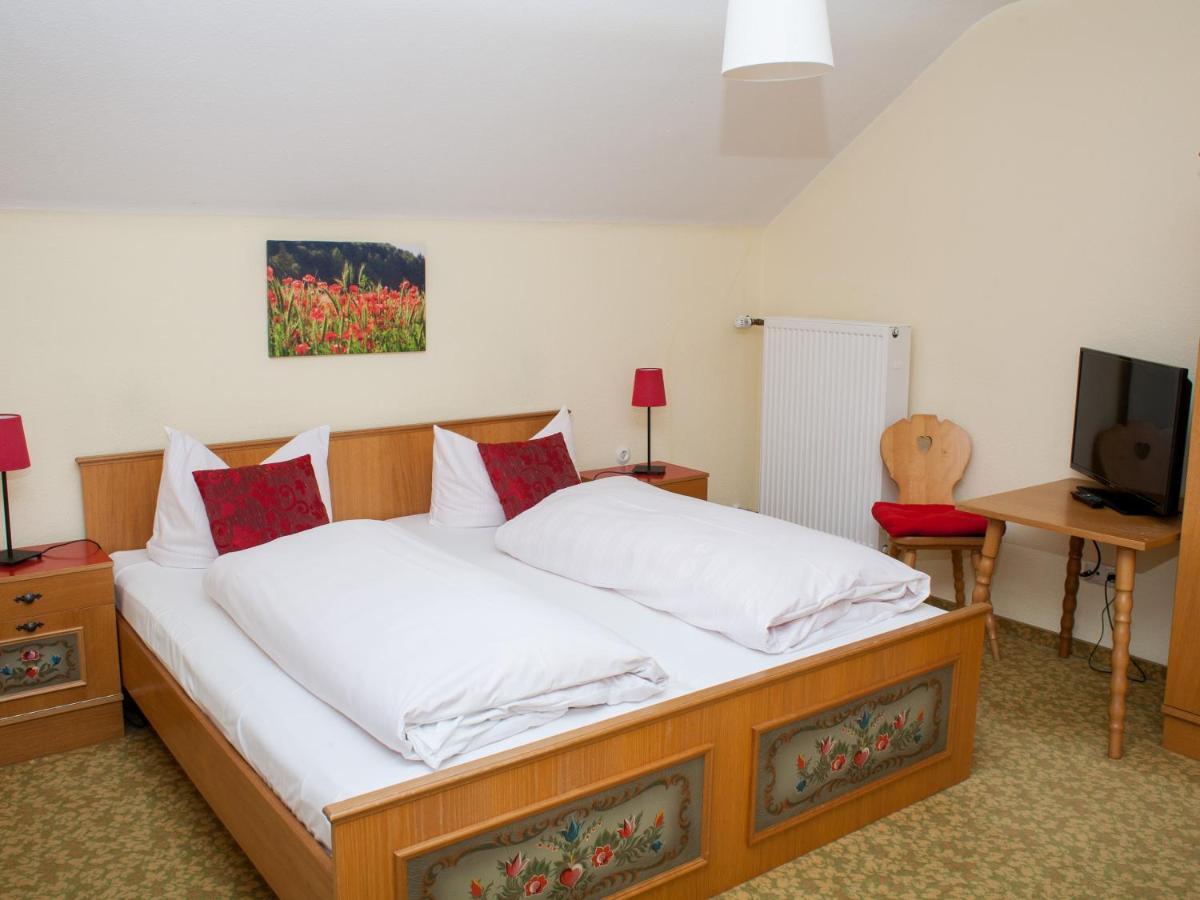 Gasthof Zur Behringersmuhle Hotel Goessweinstein Luaran gambar