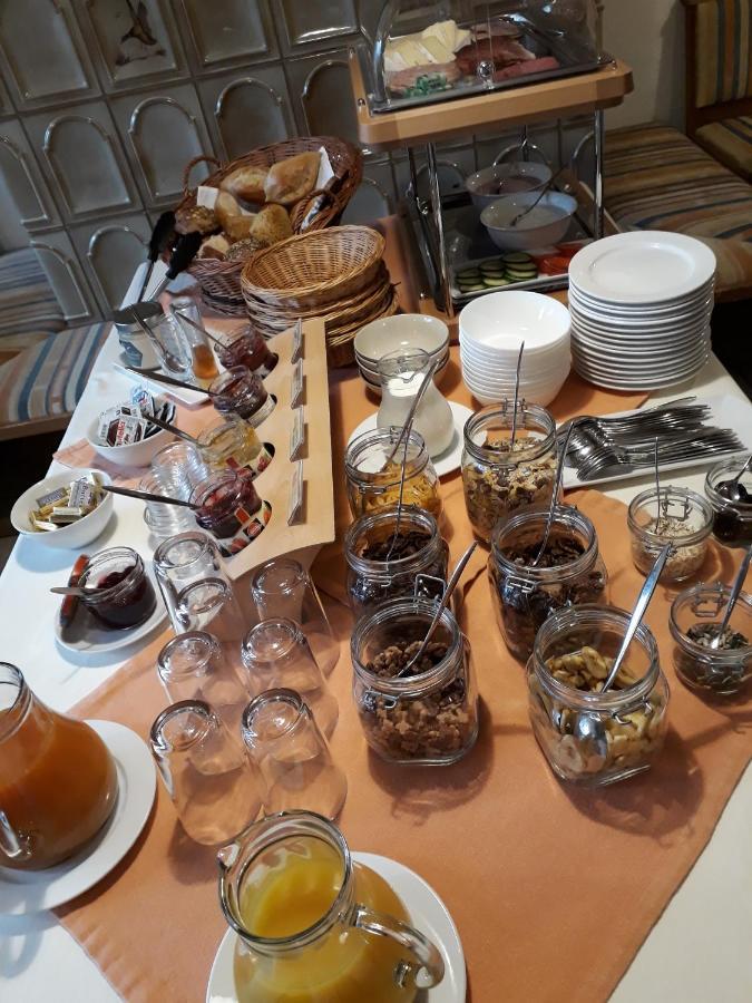 Gasthof Zur Behringersmuhle Hotel Goessweinstein Luaran gambar